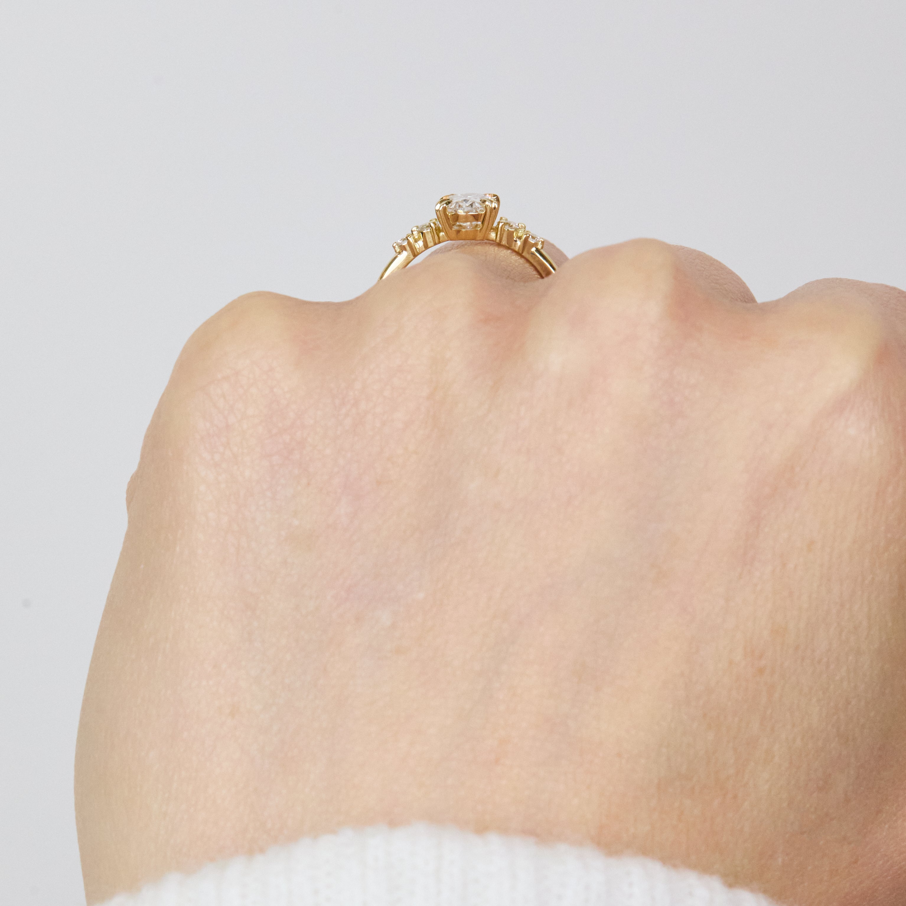 18ct Yellow Gold Oval Lab Grown Diamond Engagement Ring