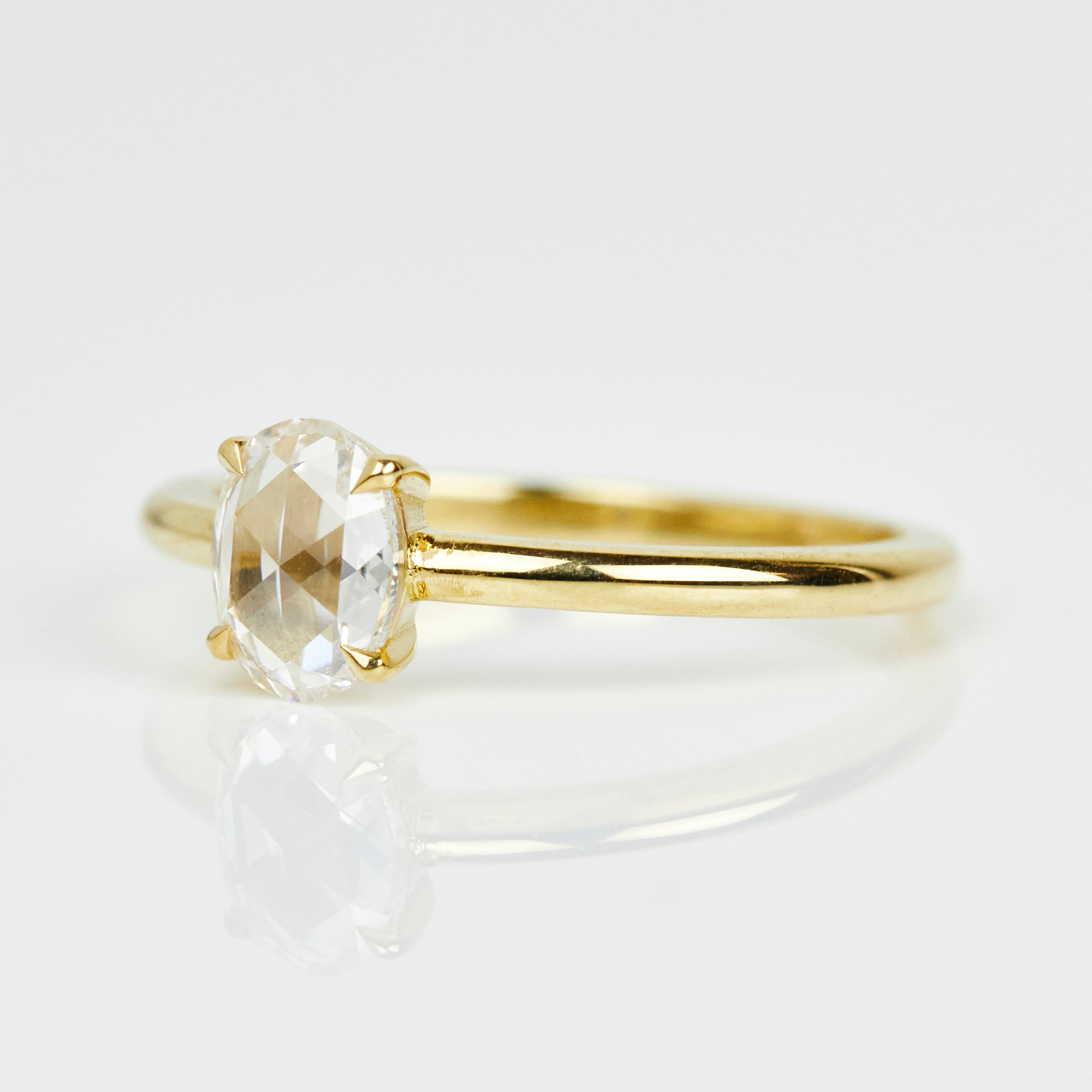 Lab grown diamond ring uk