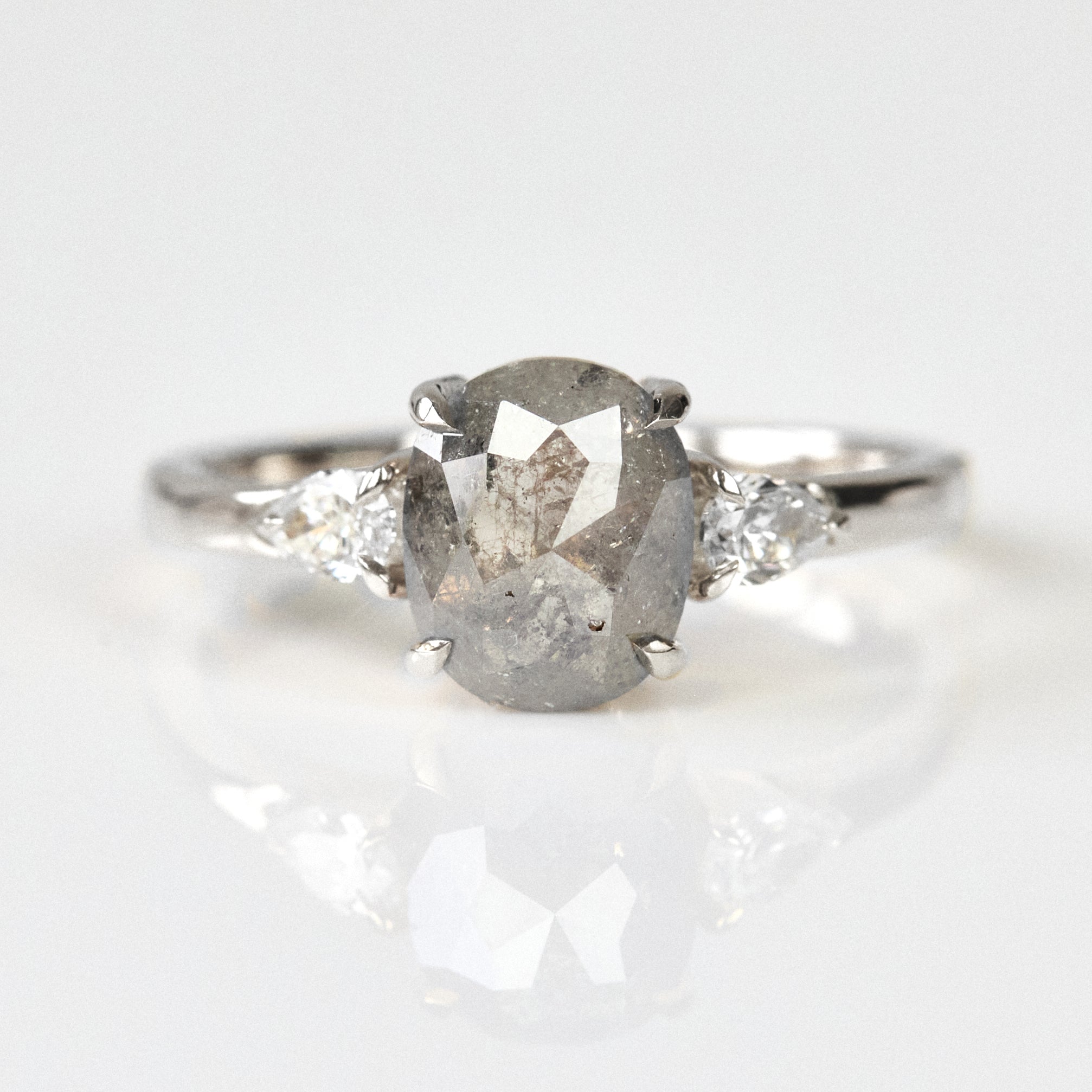 Custom engagement rings