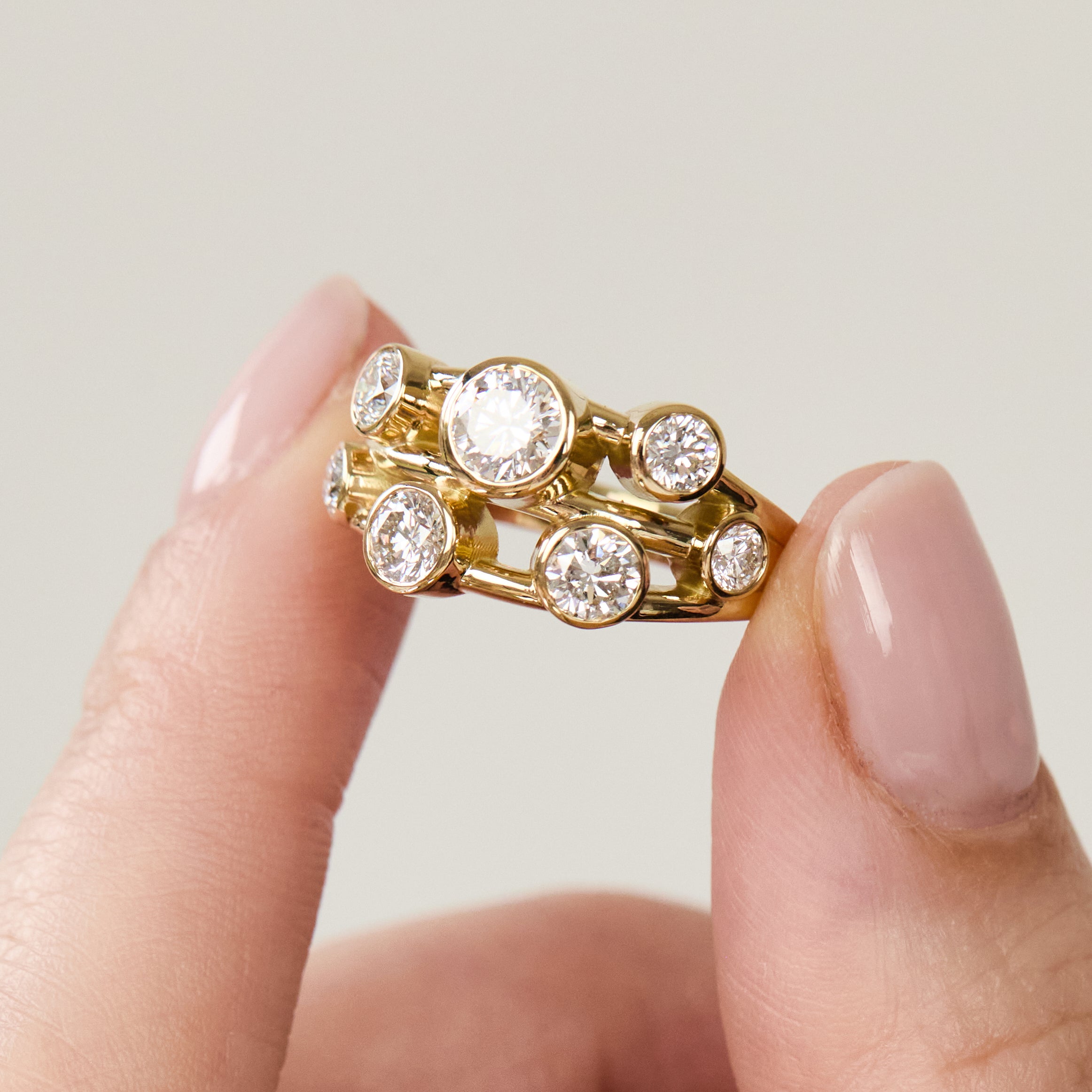 Custom engagement rings