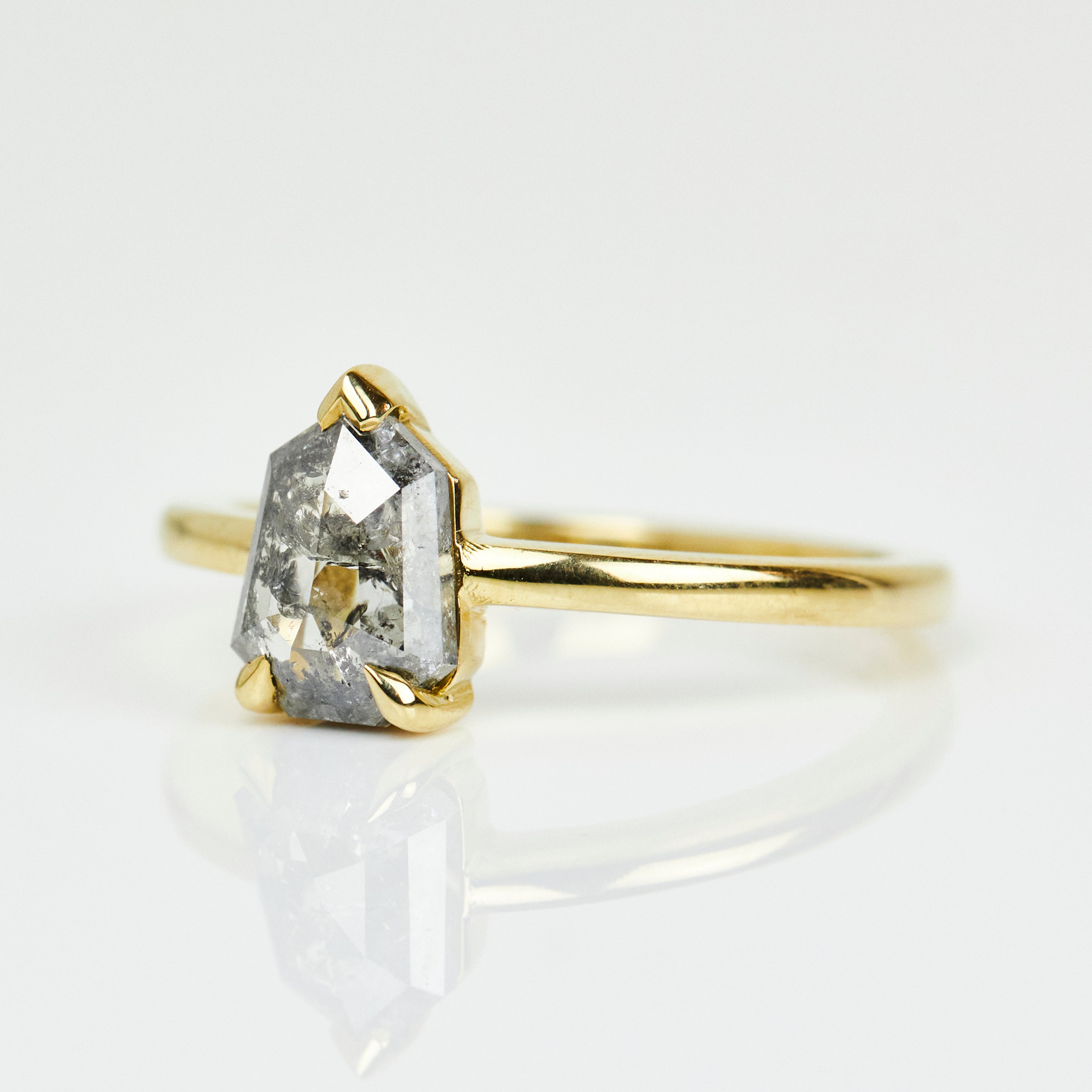 Custom engagement rings