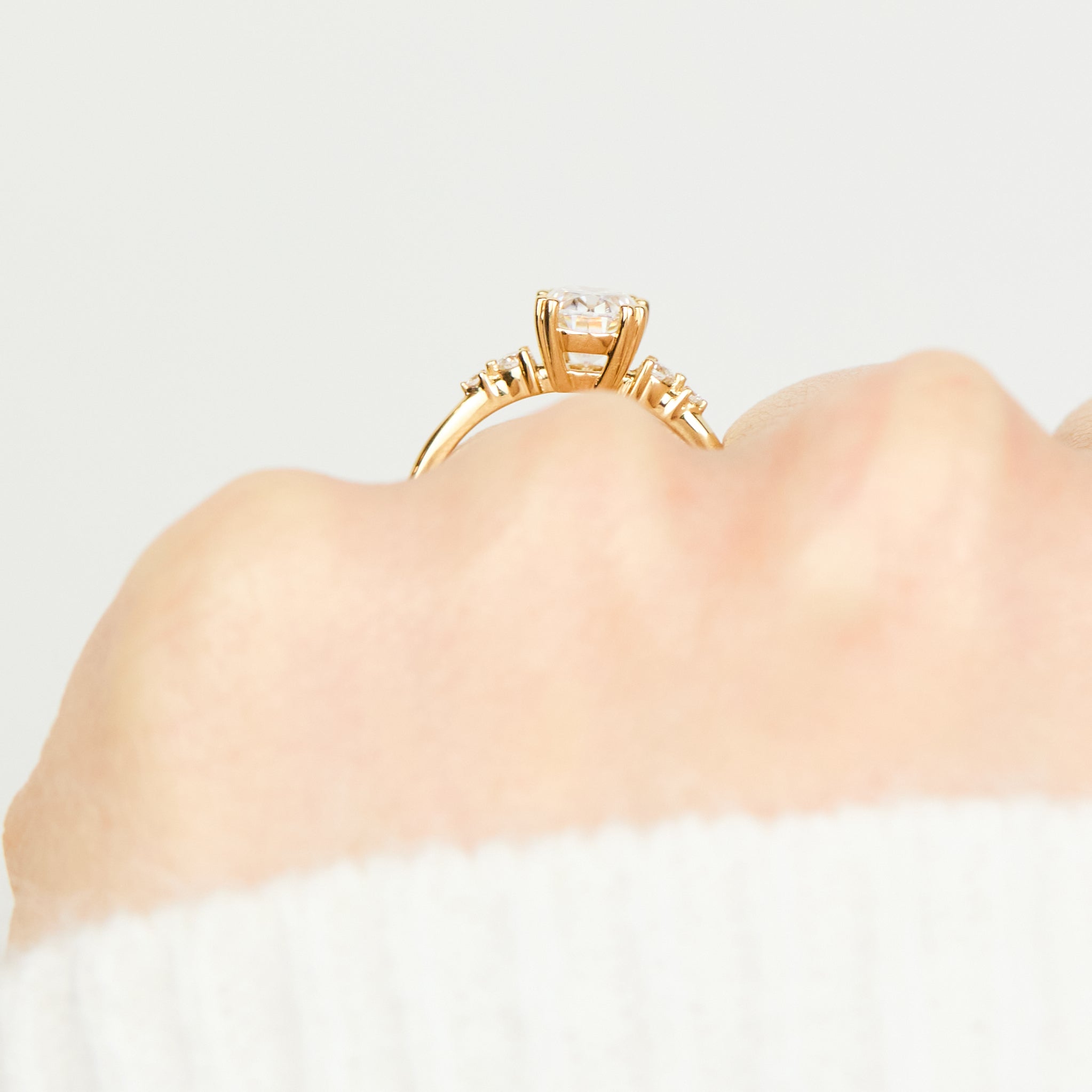 Lab grown diamond ring uk
