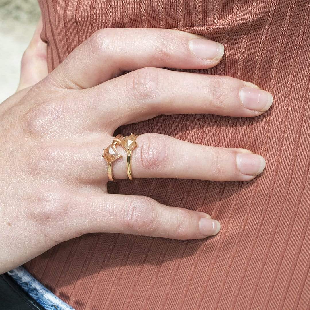 18ct yellow gold peach Kite Diamond solitaire Ring