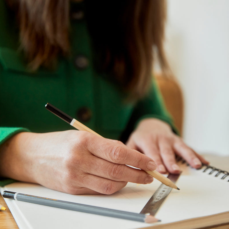 From Sketch to Sparkle: The Journey of a Bespoke SPJ Ring