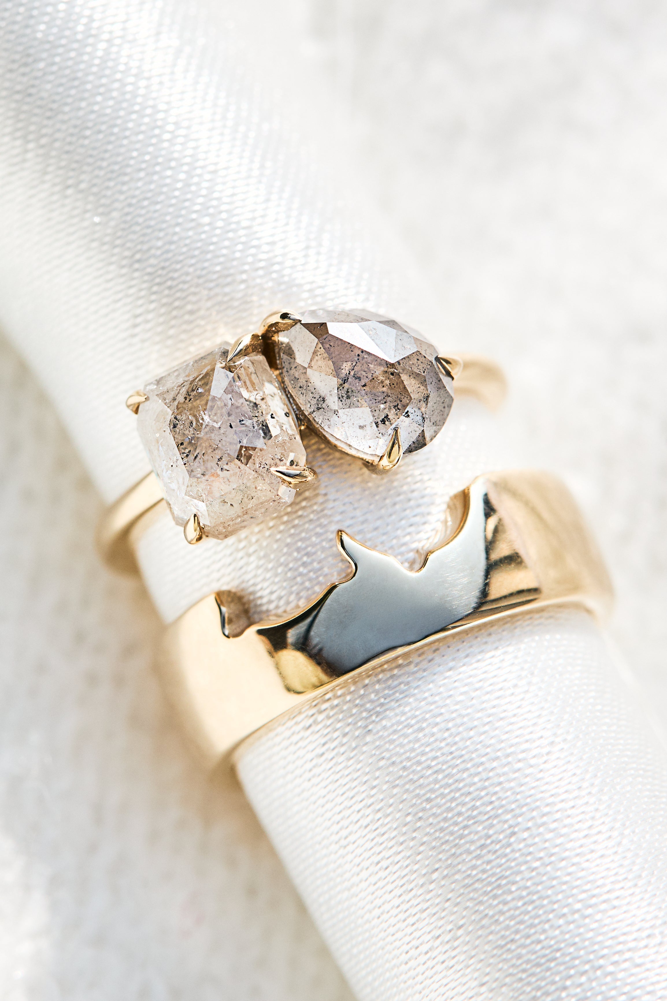 5 Ways to Make Your Wedding Band Uniquely Yours
