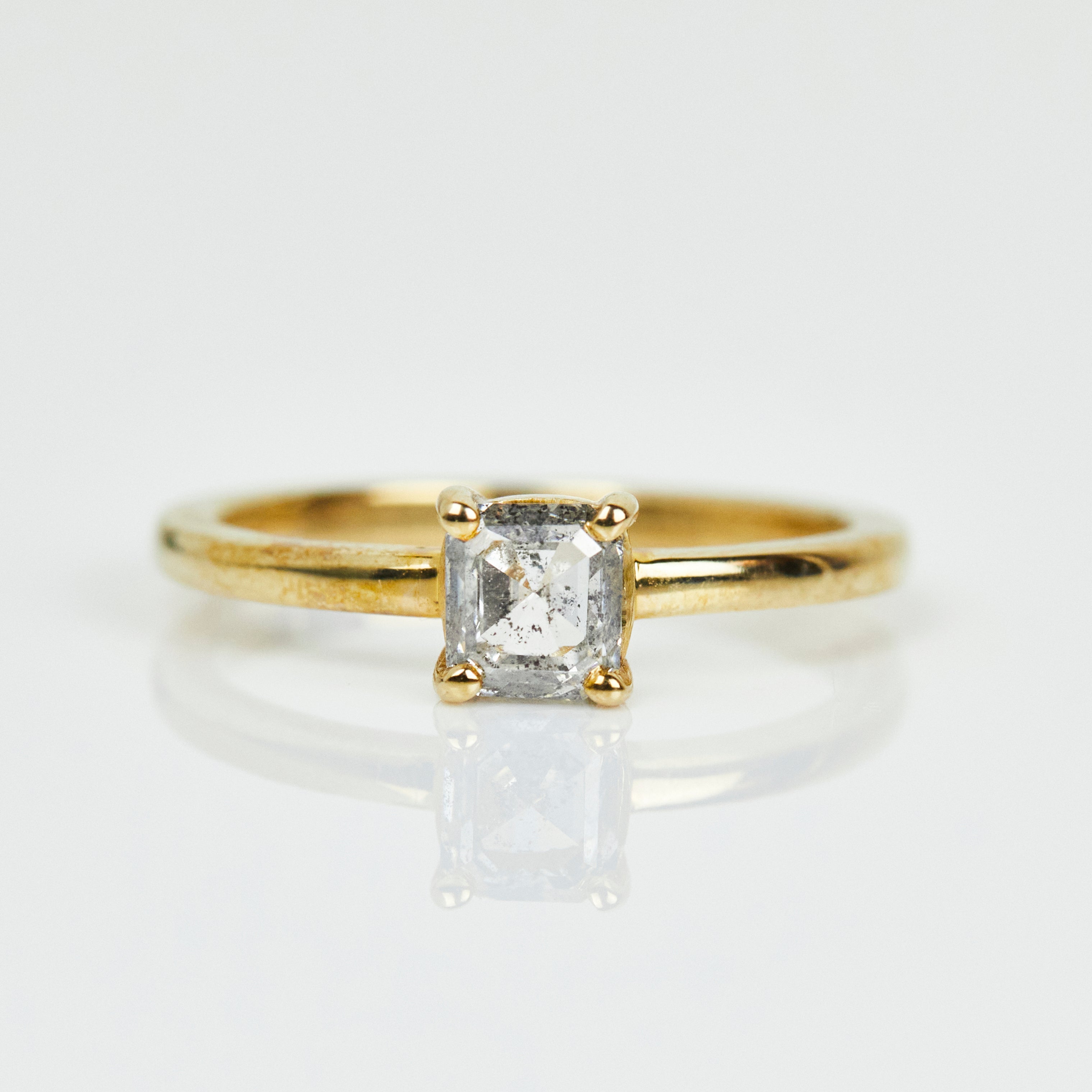 Princess Cut Salt and Pepper 18ct Yellow Gold Ring
