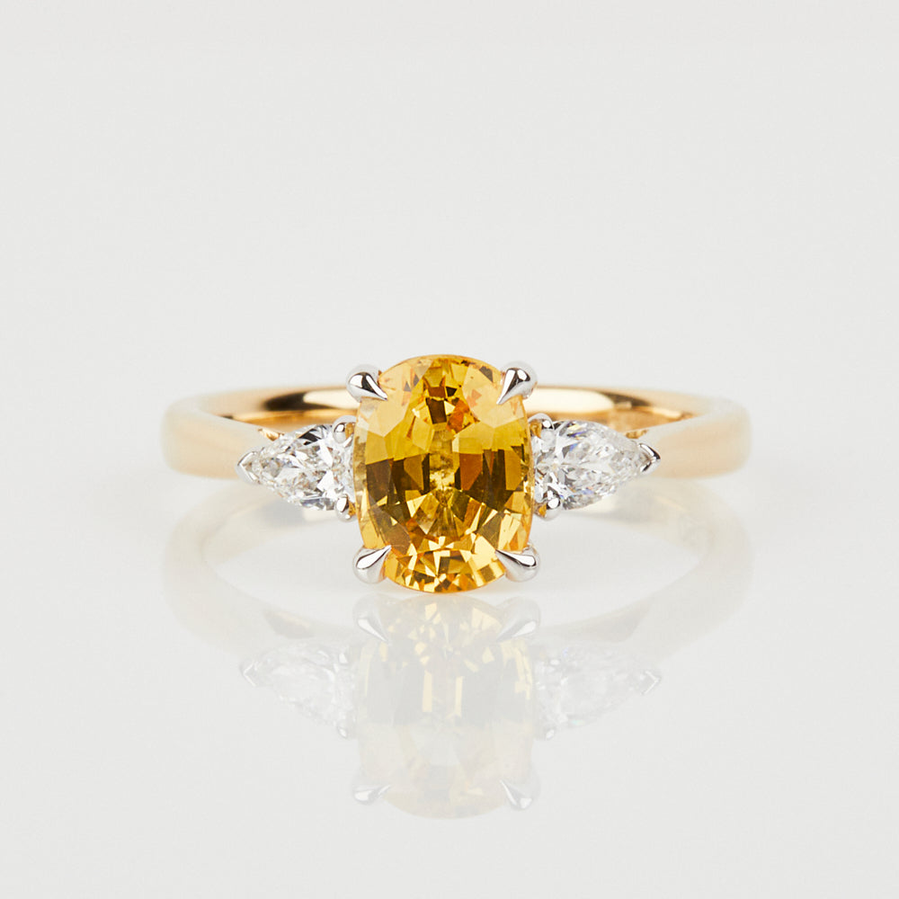 Sapphire engagement rings UK