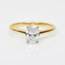 18ct yellow gold oval solitaire lab grown diamond ring UK