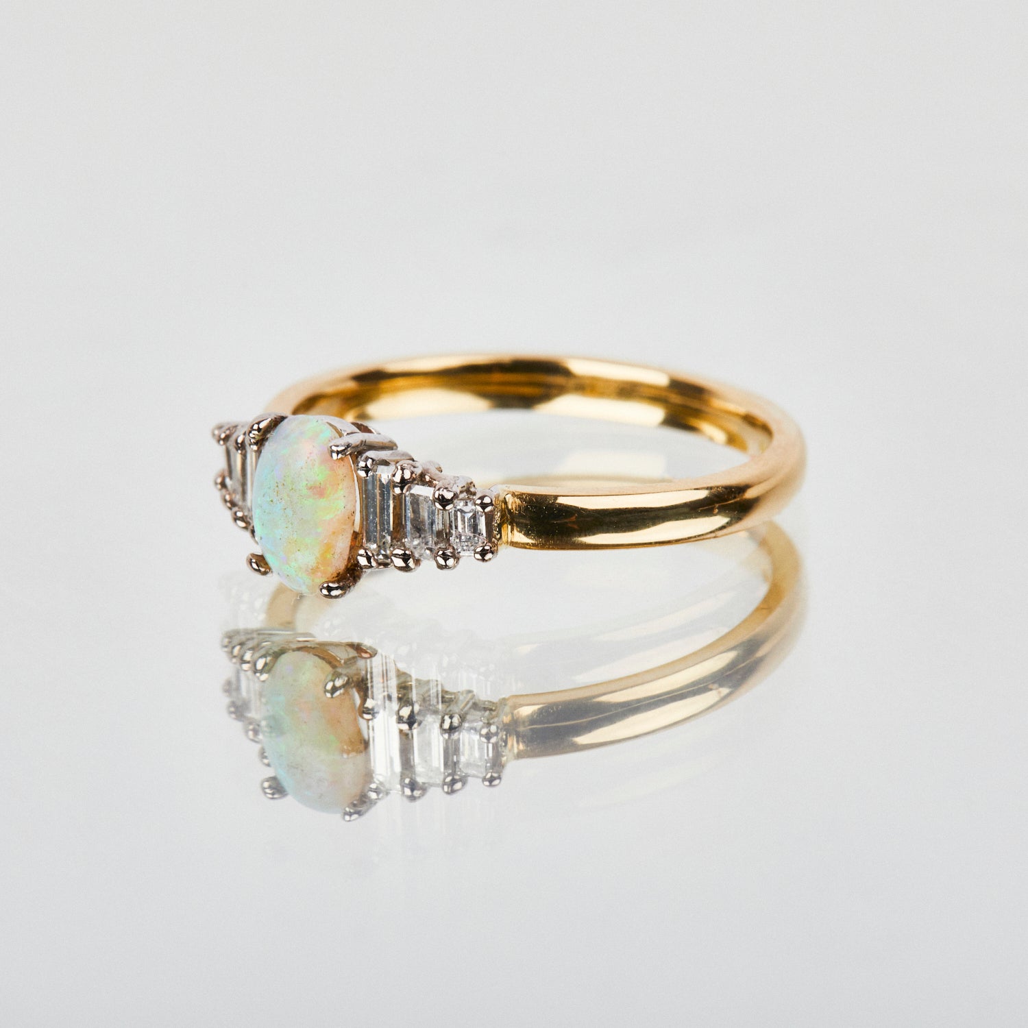 Custom engagement rings