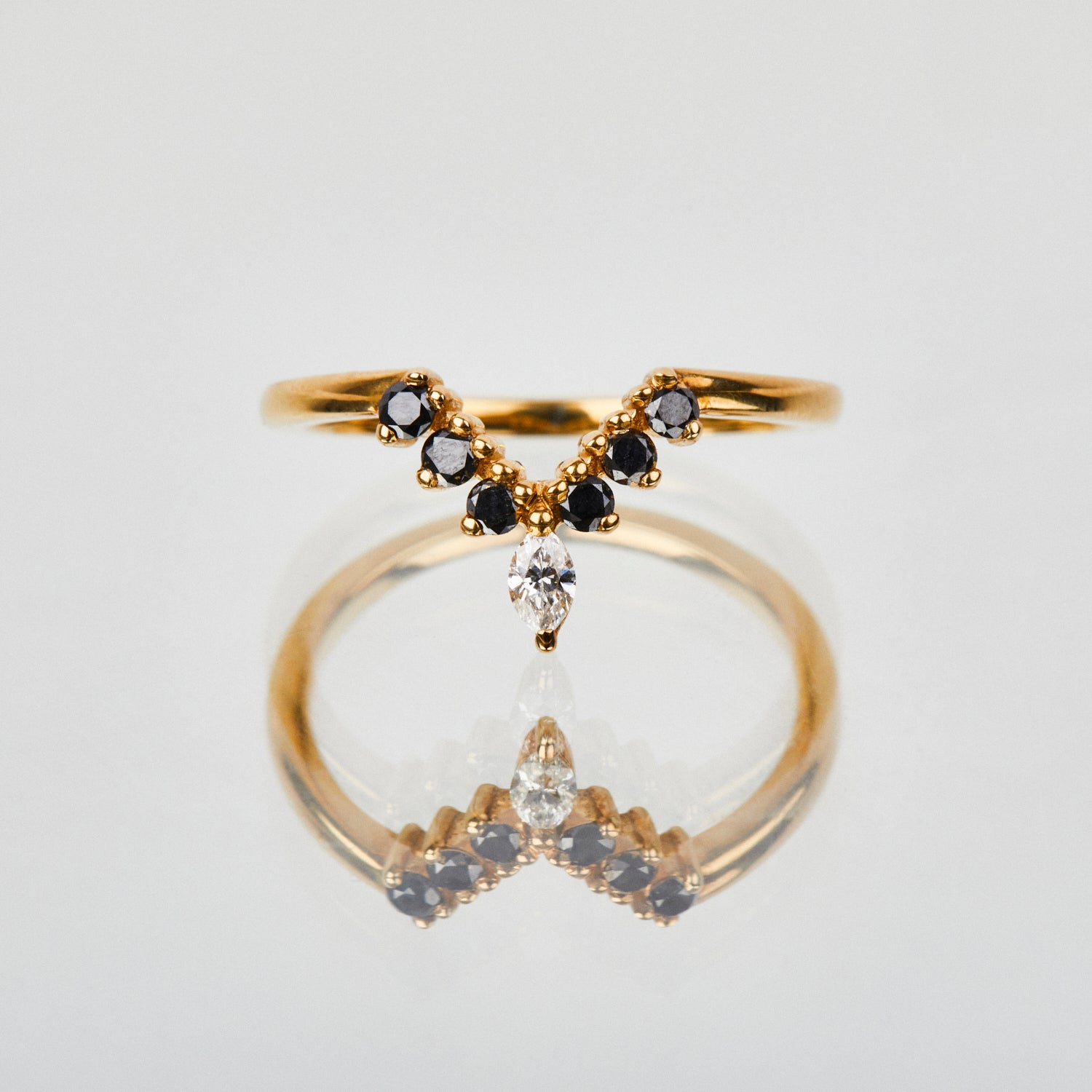 18ct yellow gold diamond wedding ring women