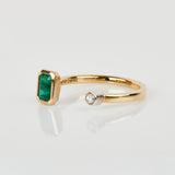 18ct yellow gold emerald and diamond Wedding ring women 