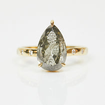 18ct yellow gold salt and pepper pear diamond engagement solitaire ring