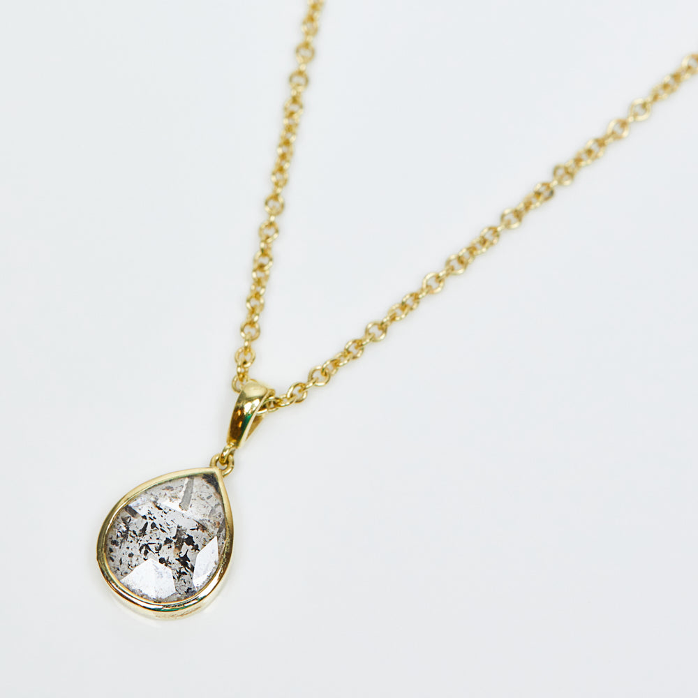 1.45ct pear-shaped salt & pepper diamond necklace in 18ct yellow gold.