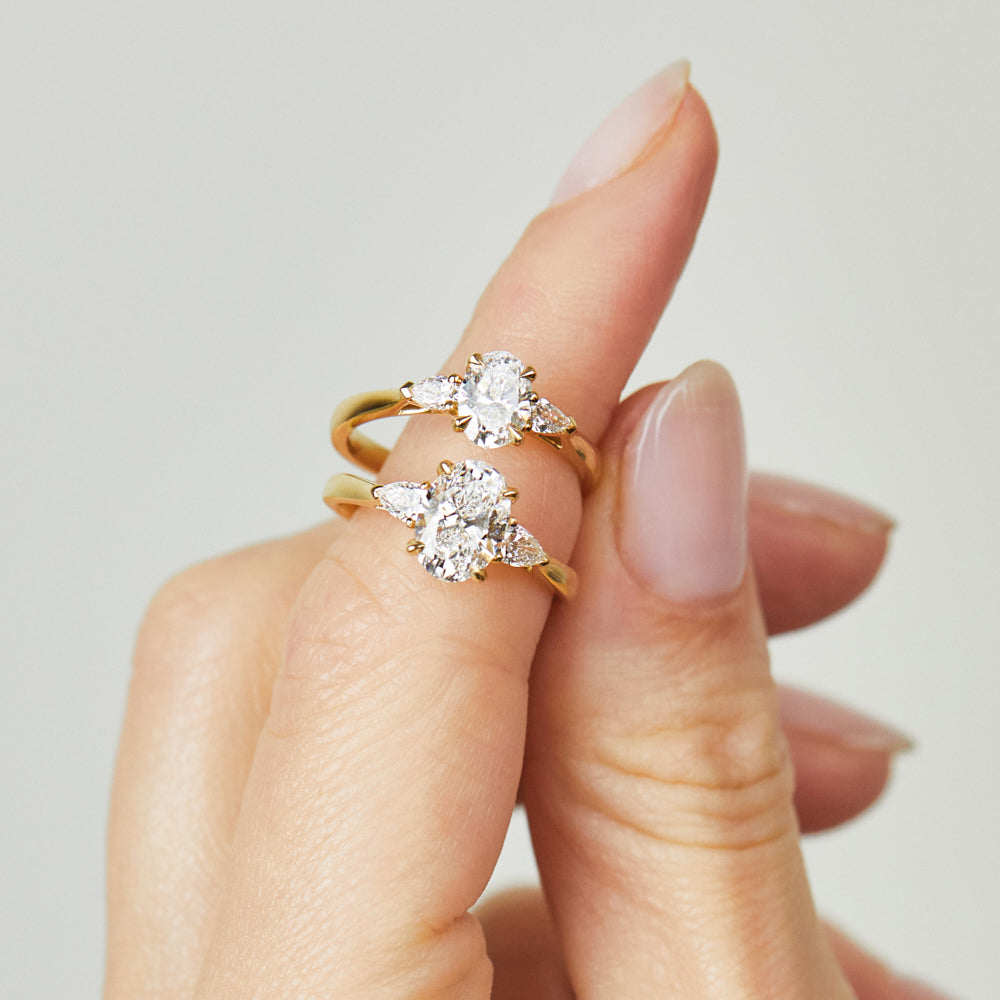 18ct yellow gold oval trilogy lab grown diamond ring UK