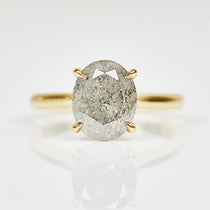 18ct yellow gold salt and pepper oval diamond engagement solitaire ring