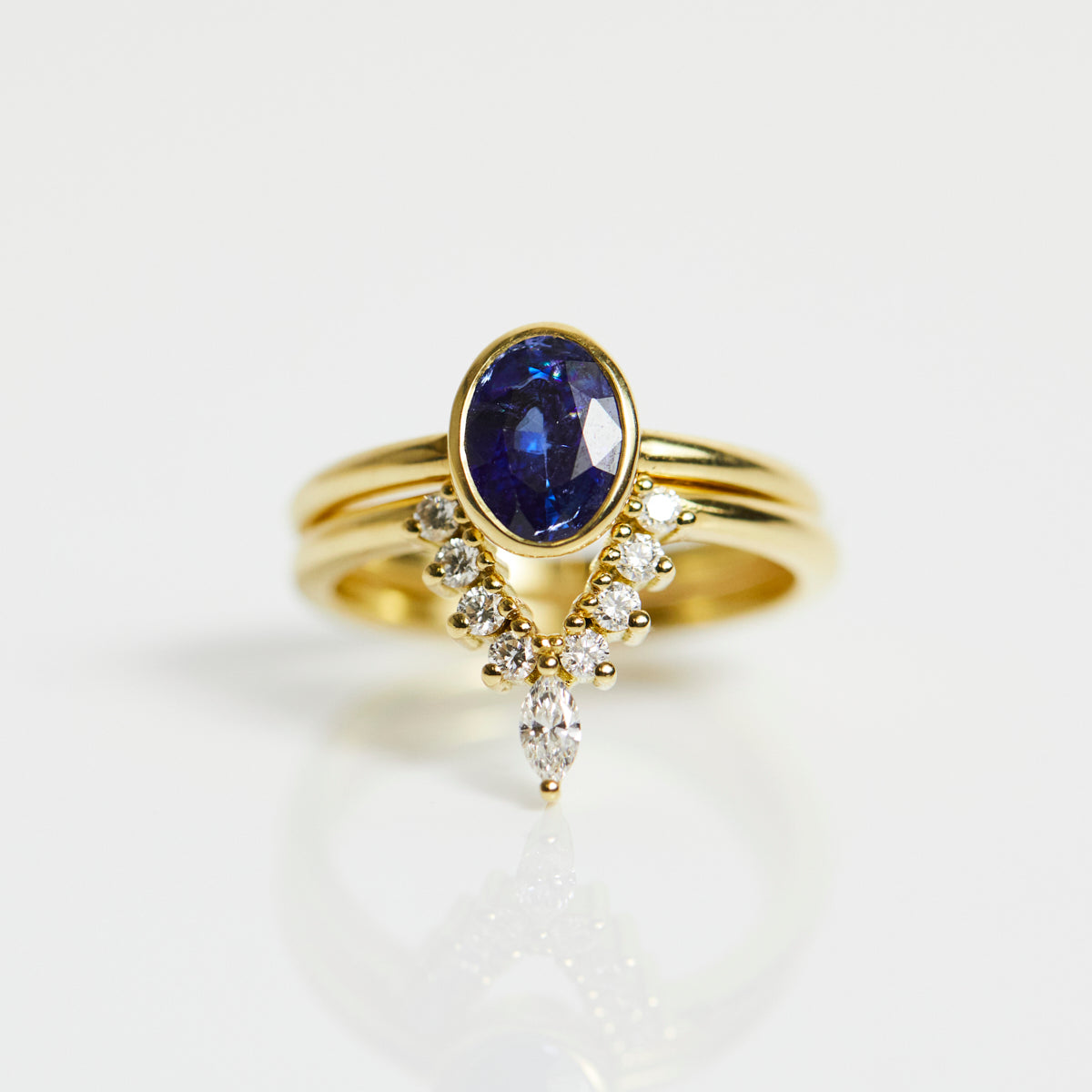 Sapphire engagement rings UK