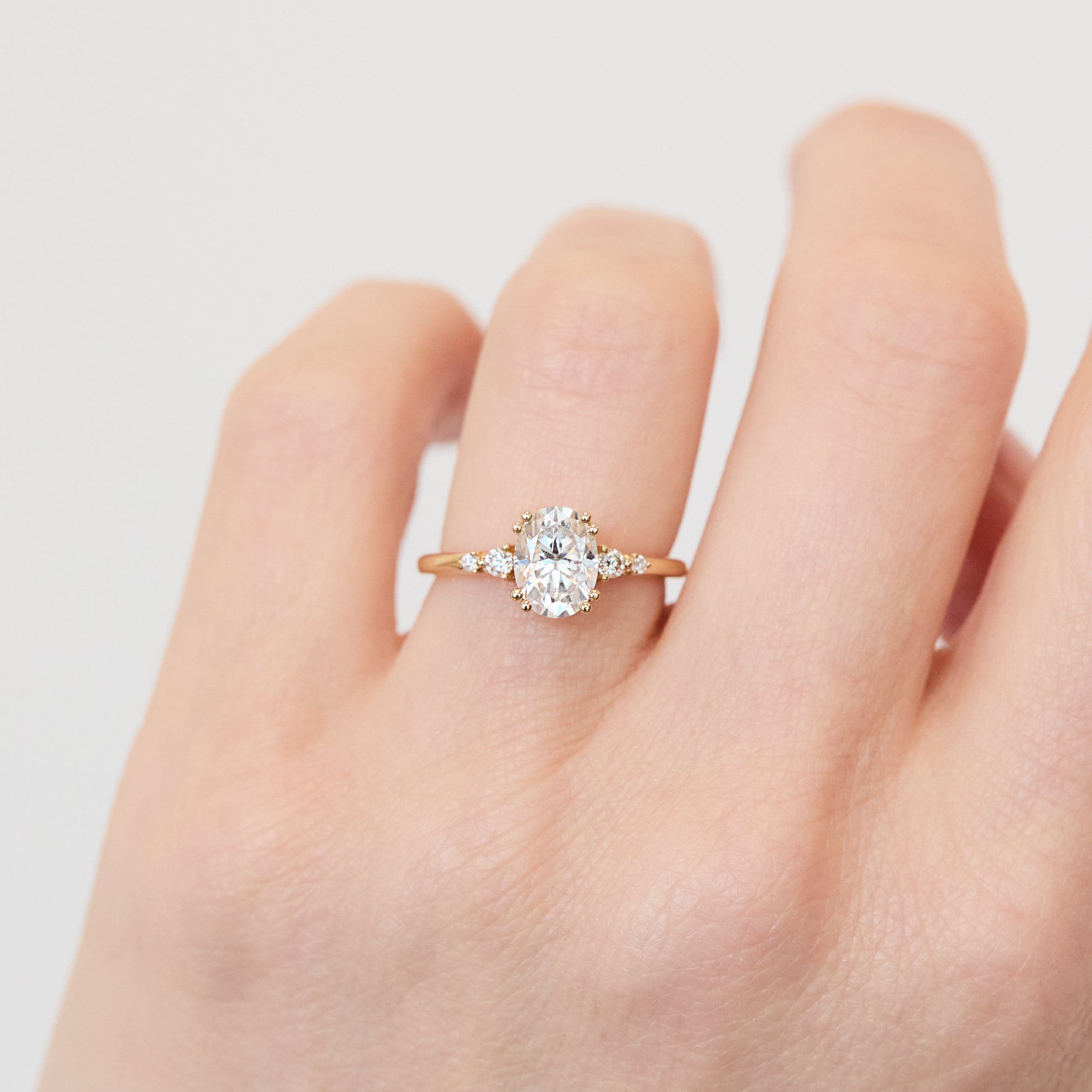 Lab grown diamond ring uk