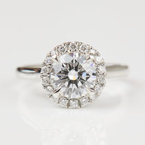 Round Brilliant Cut Lab-Grown Diamond Engagement Ring