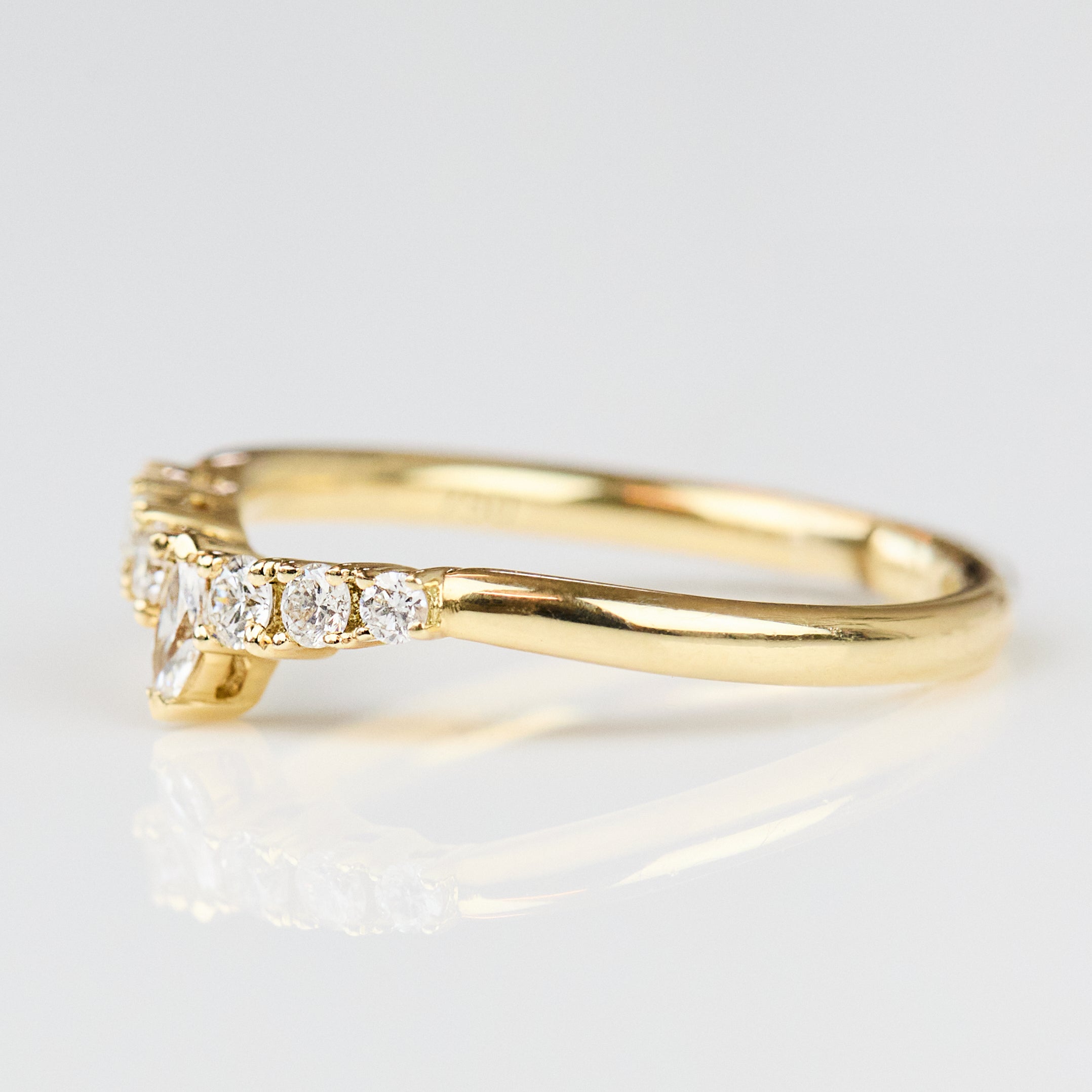 18ct yellow gold diamond wedding ring women