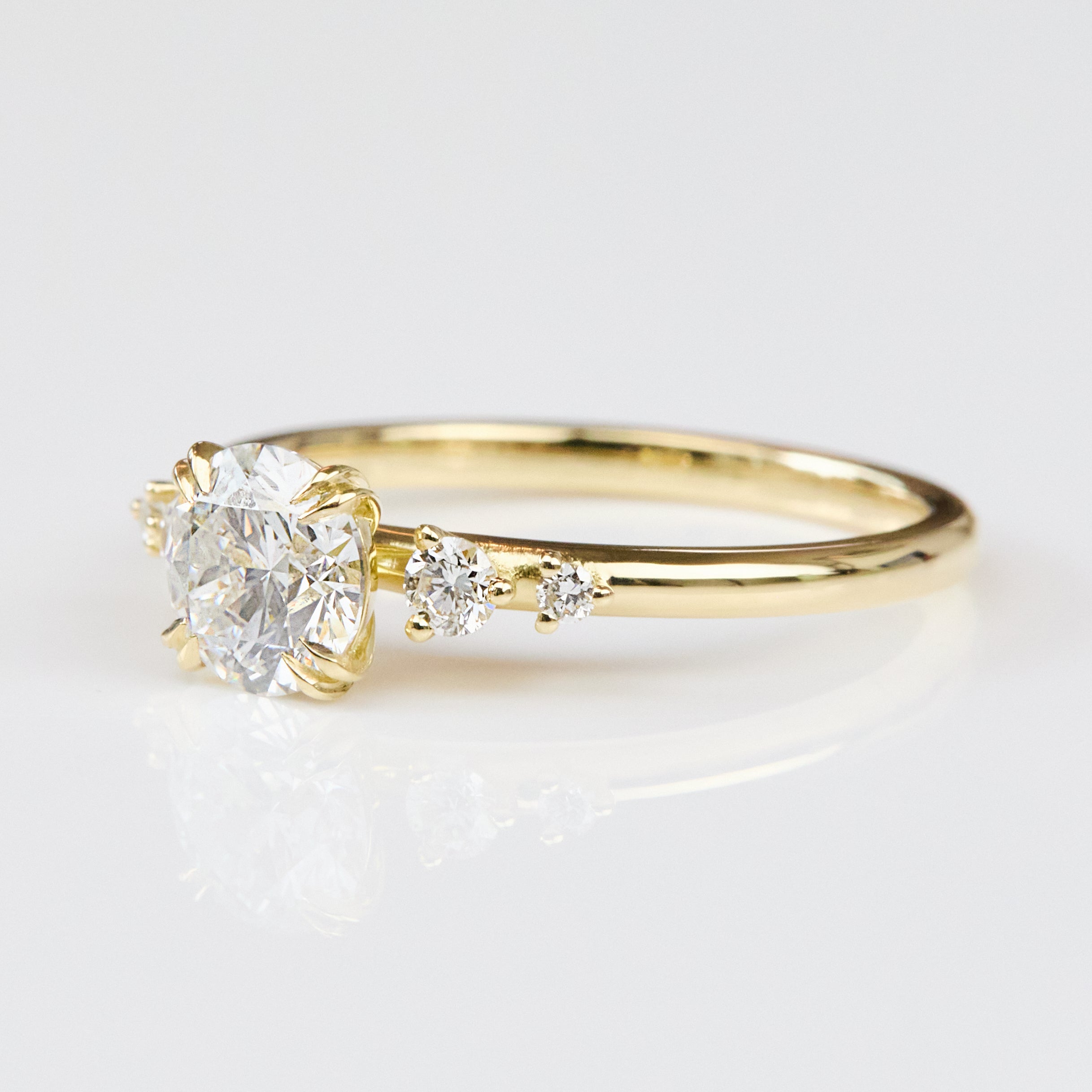 Round Brilliant Cut Lab Grown Diamond Engagement Ring