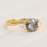 1ct Round Brilliant Cut Lab-Grown Diamond Engagement Ring, Daisy-Mae Setting