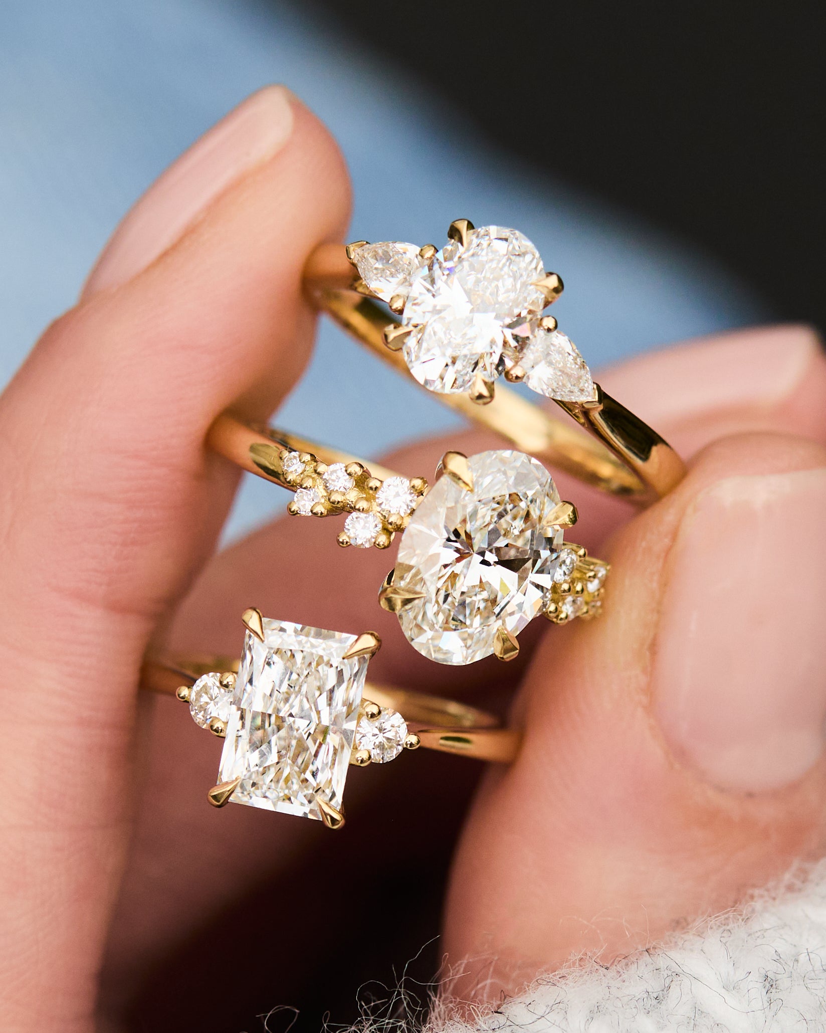 Lab-Grown Oval Diamond Yellow Gold Engagement Ring