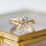 18ct yellow gold round brilliant cut one-of-a-kind lab grown diamond ring UK