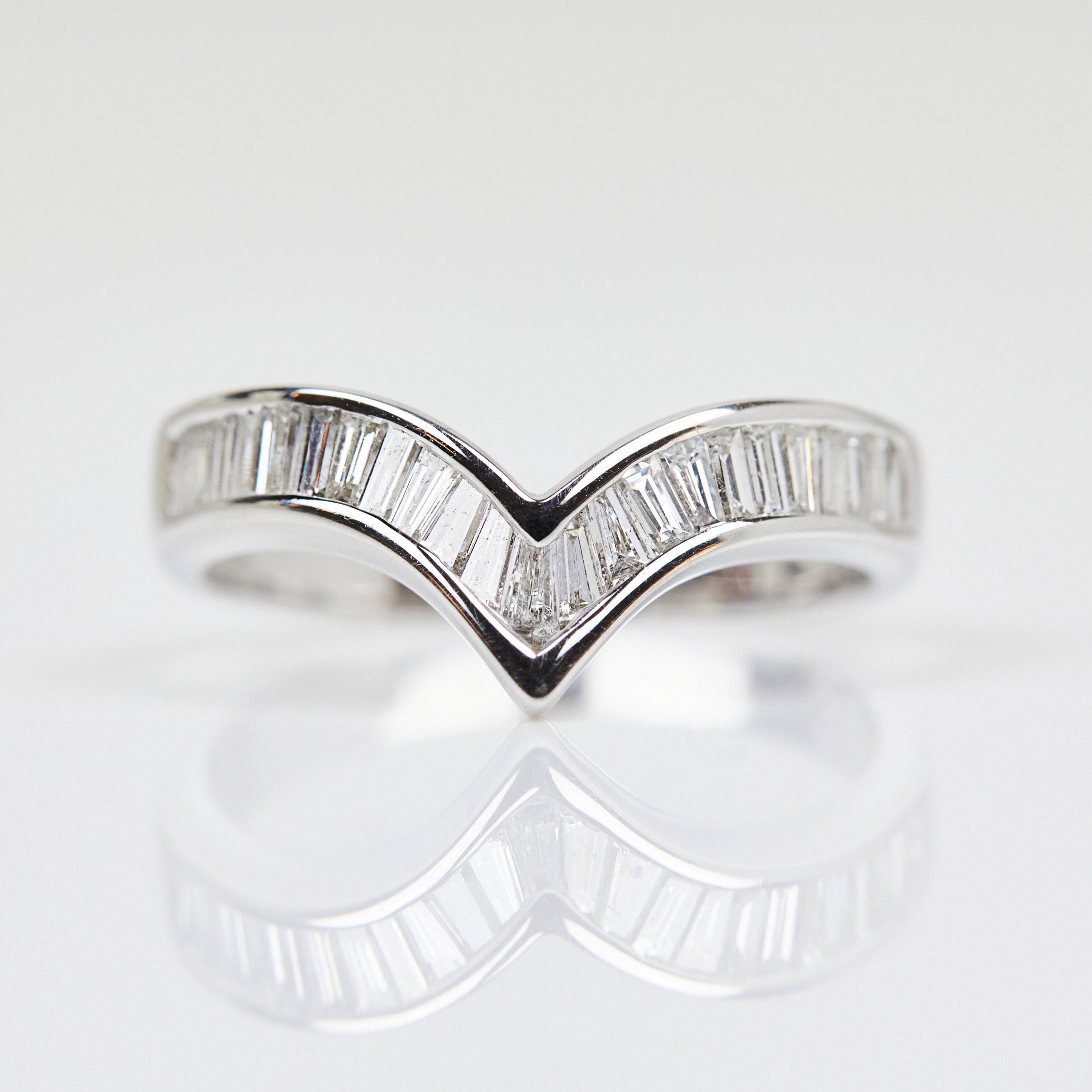 18ct white gold diamond wedding ring women