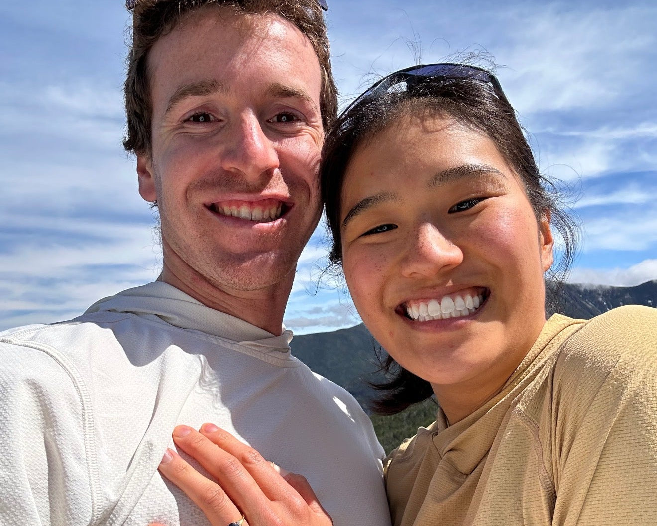Engagement photo of man and women 
