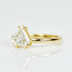 Lab grown diamond ring uk