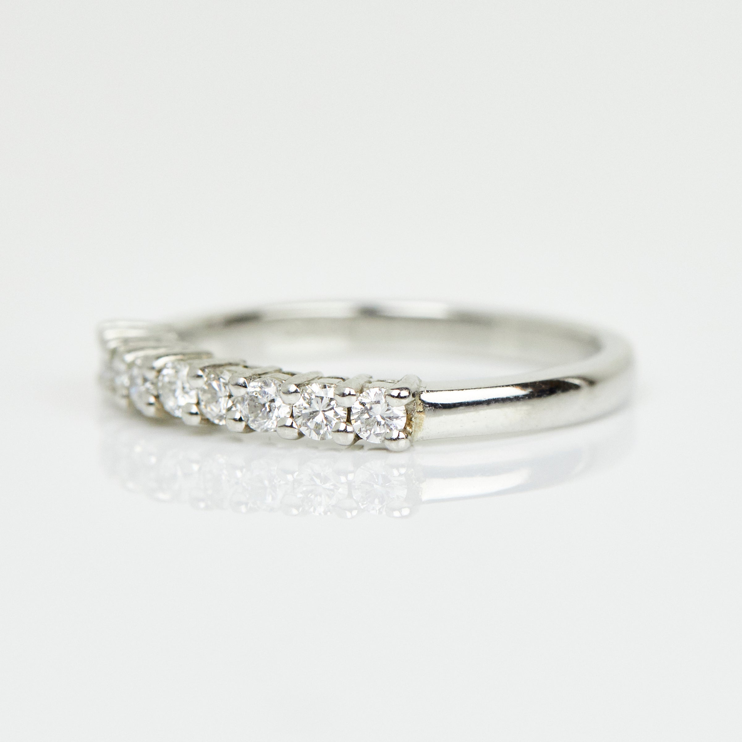 Platinum diamond wedding ring women