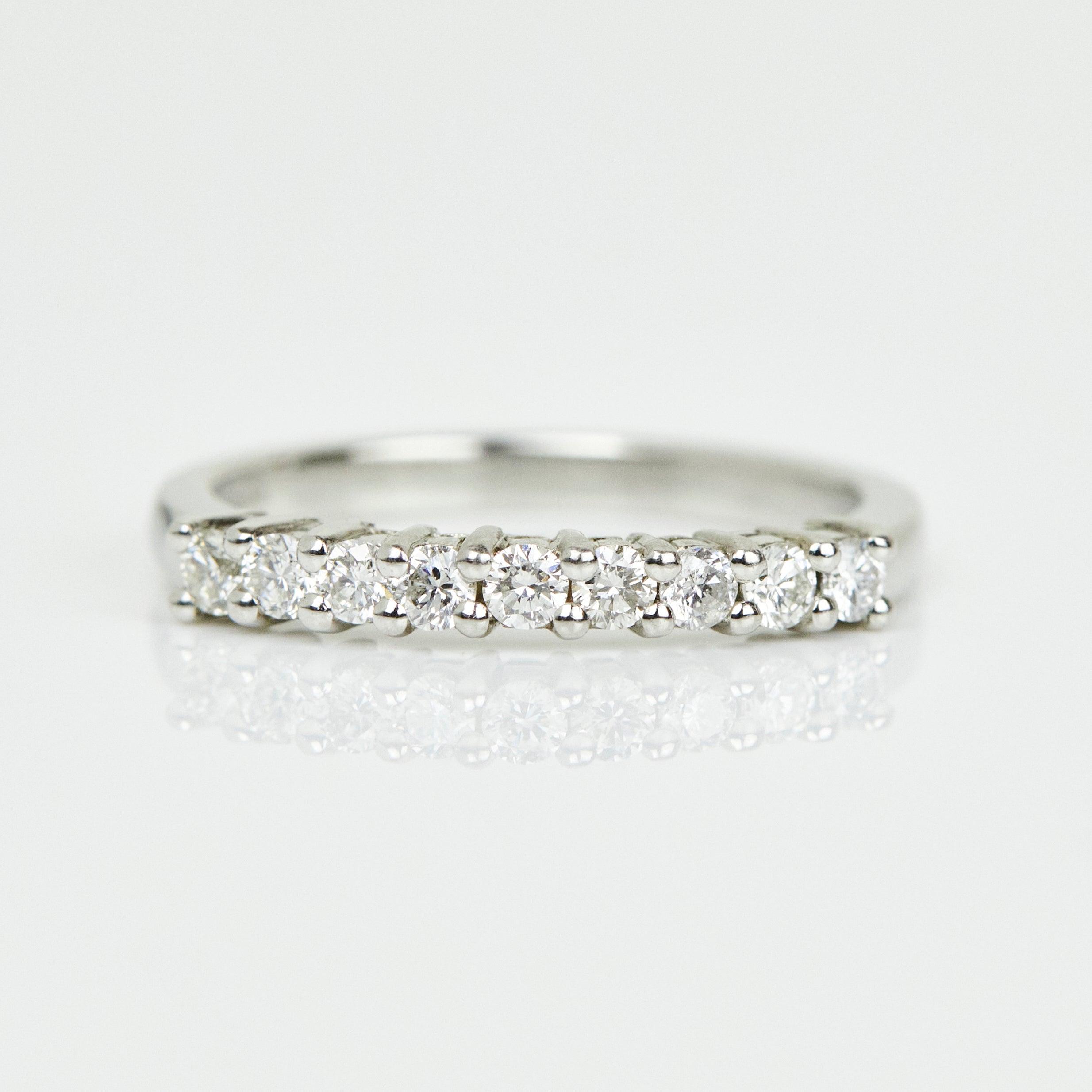 Platinum diamond wedding ring women