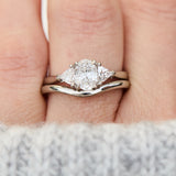 The Anaïs Wedding Ring in platinum