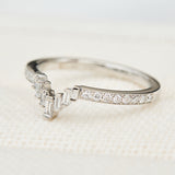 baguette and round diamonds platinum wedding band