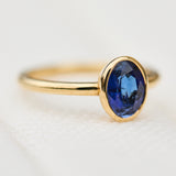 Blue_Sapphire_Engagement_Ring