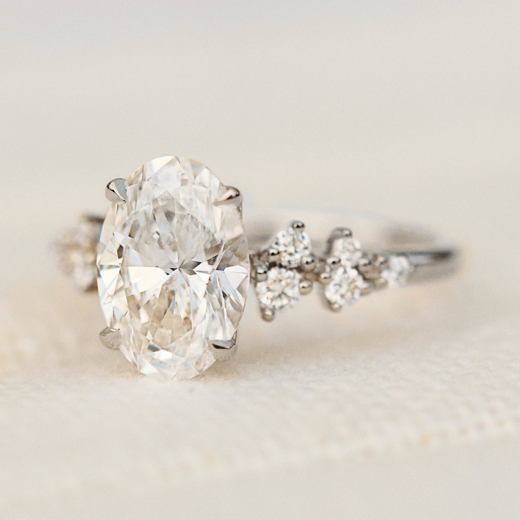 cruz oval lab grown diamond engagement ring in platinum