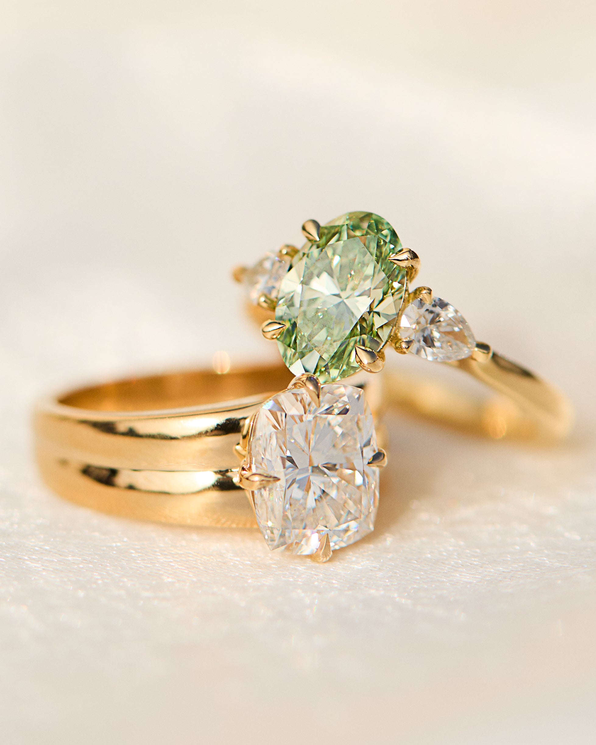 diamond engagement rings in yellow gold uk