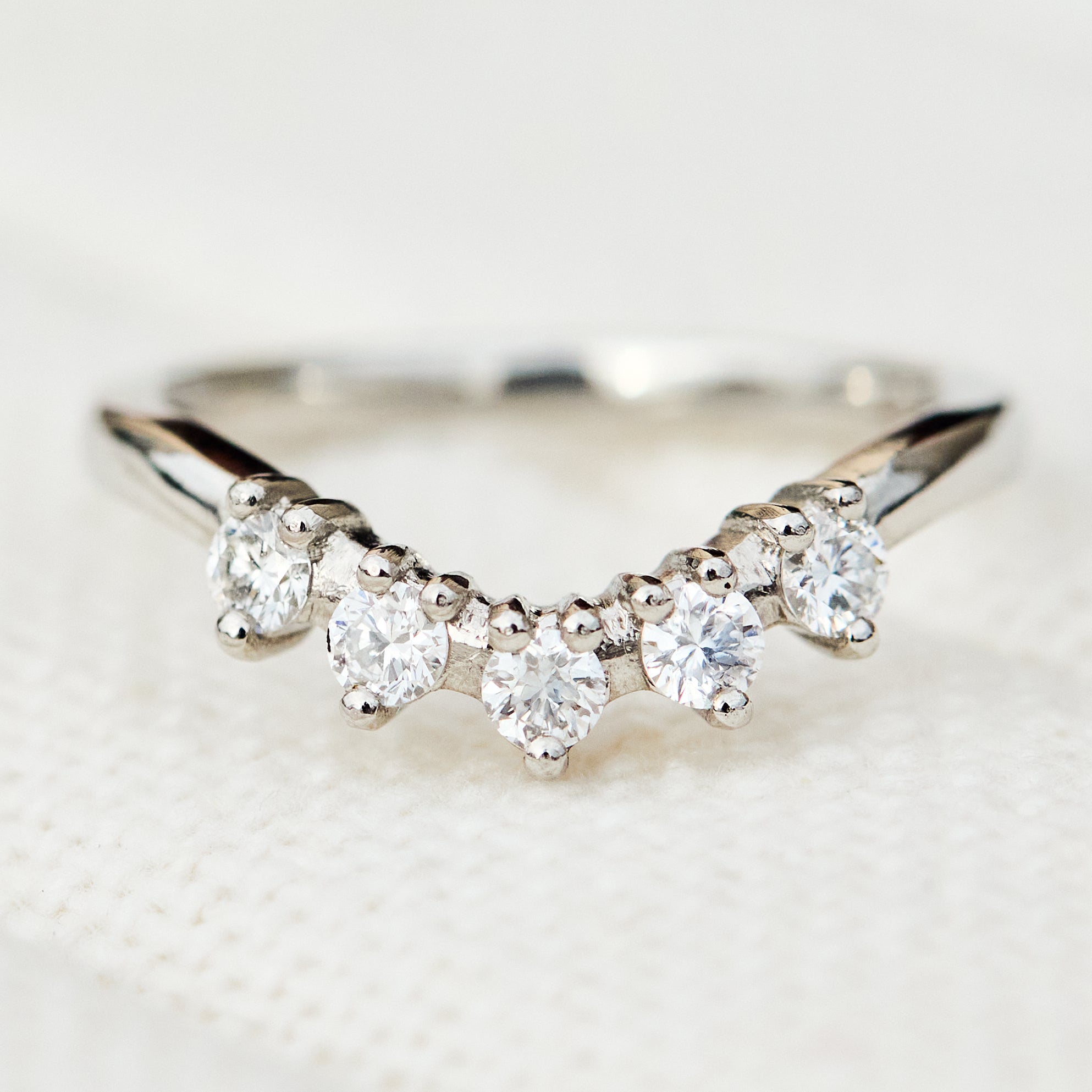 diamond gaia wedding band in platinum