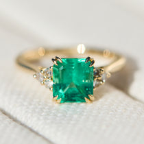 Custom engagement rings