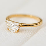 Lab grown diamond ring uk
