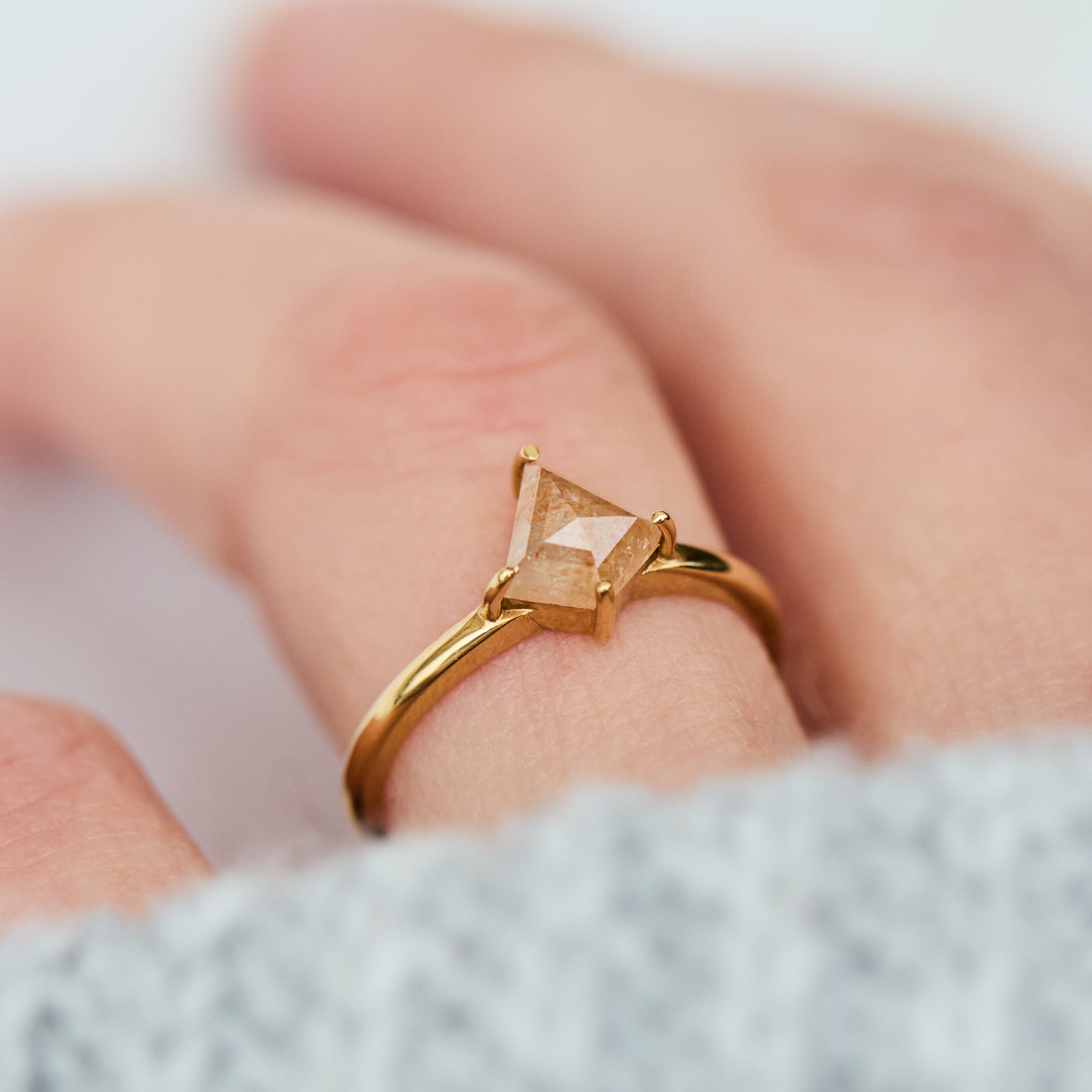 18ct yellow gold peach Kite Diamond solitaire Ring