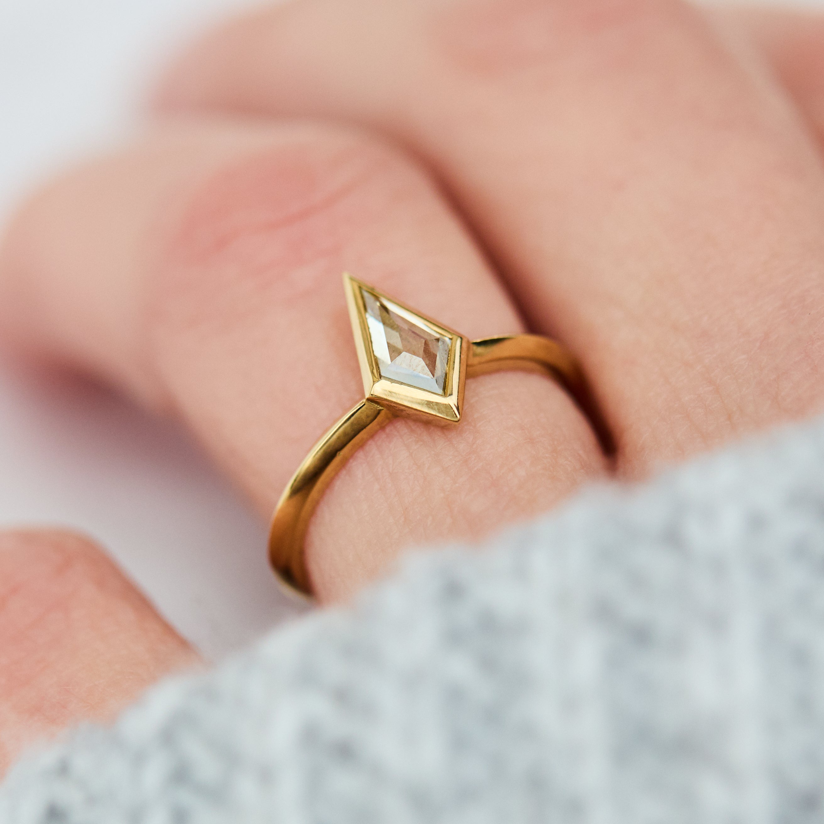 Custom engagement rings