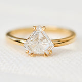 Lab grown diamond ring uk
