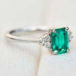 lab grown emerald platinum engagement ring