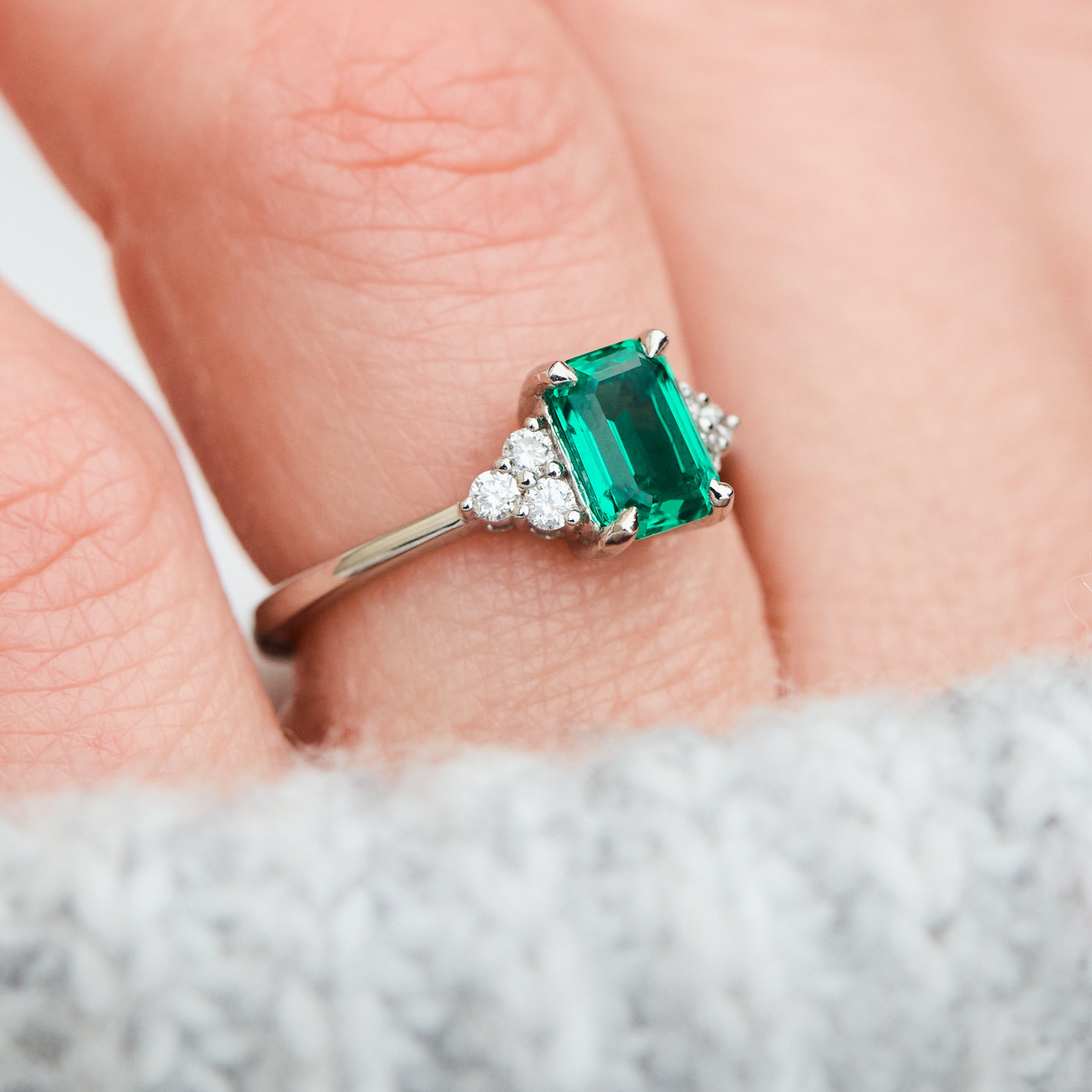lab grown emerald platinum engagement ring