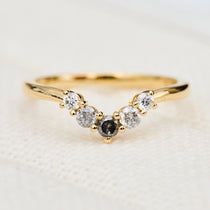 mixed diamond wedding band in yellow gold