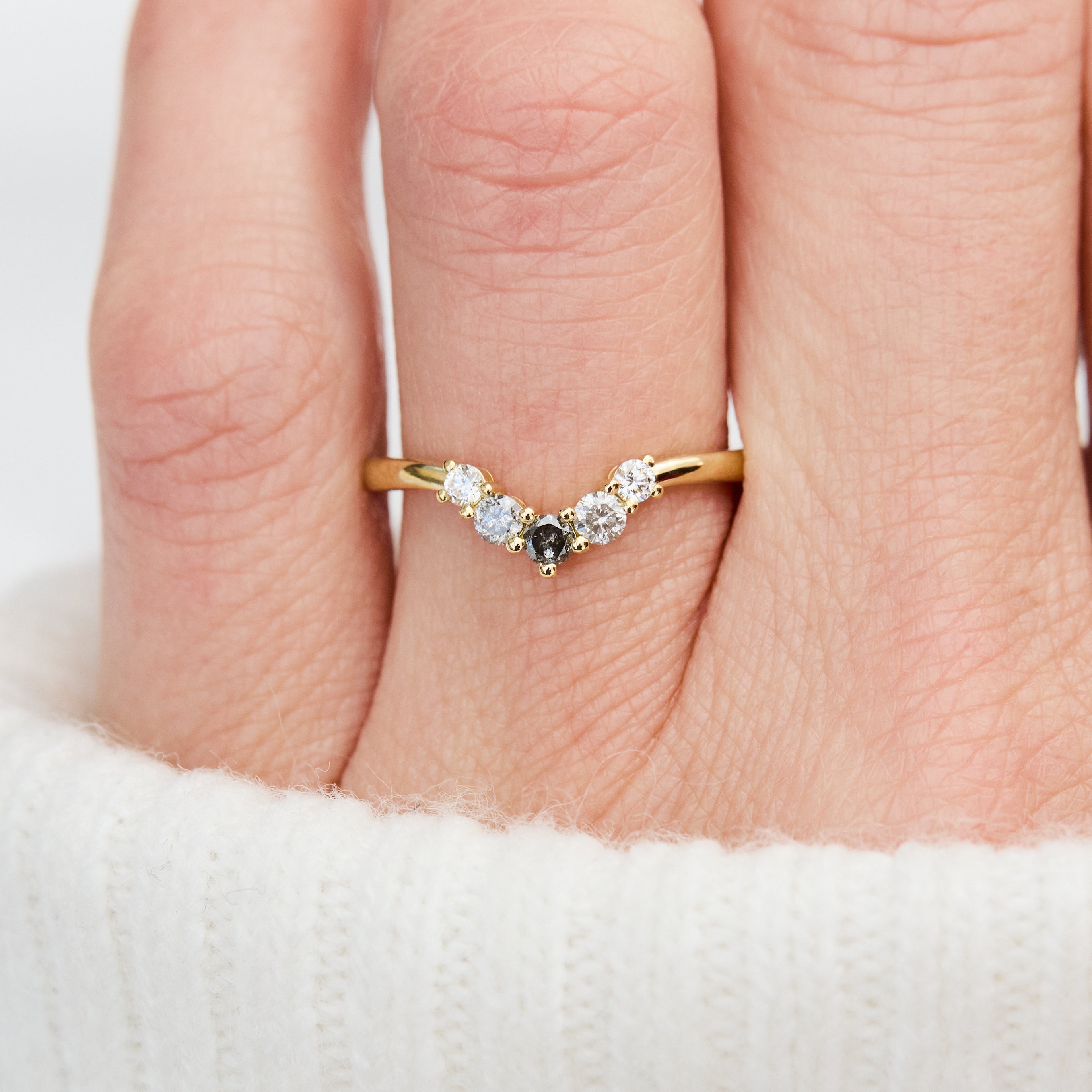 mixed diamond wedding band in yellow gold