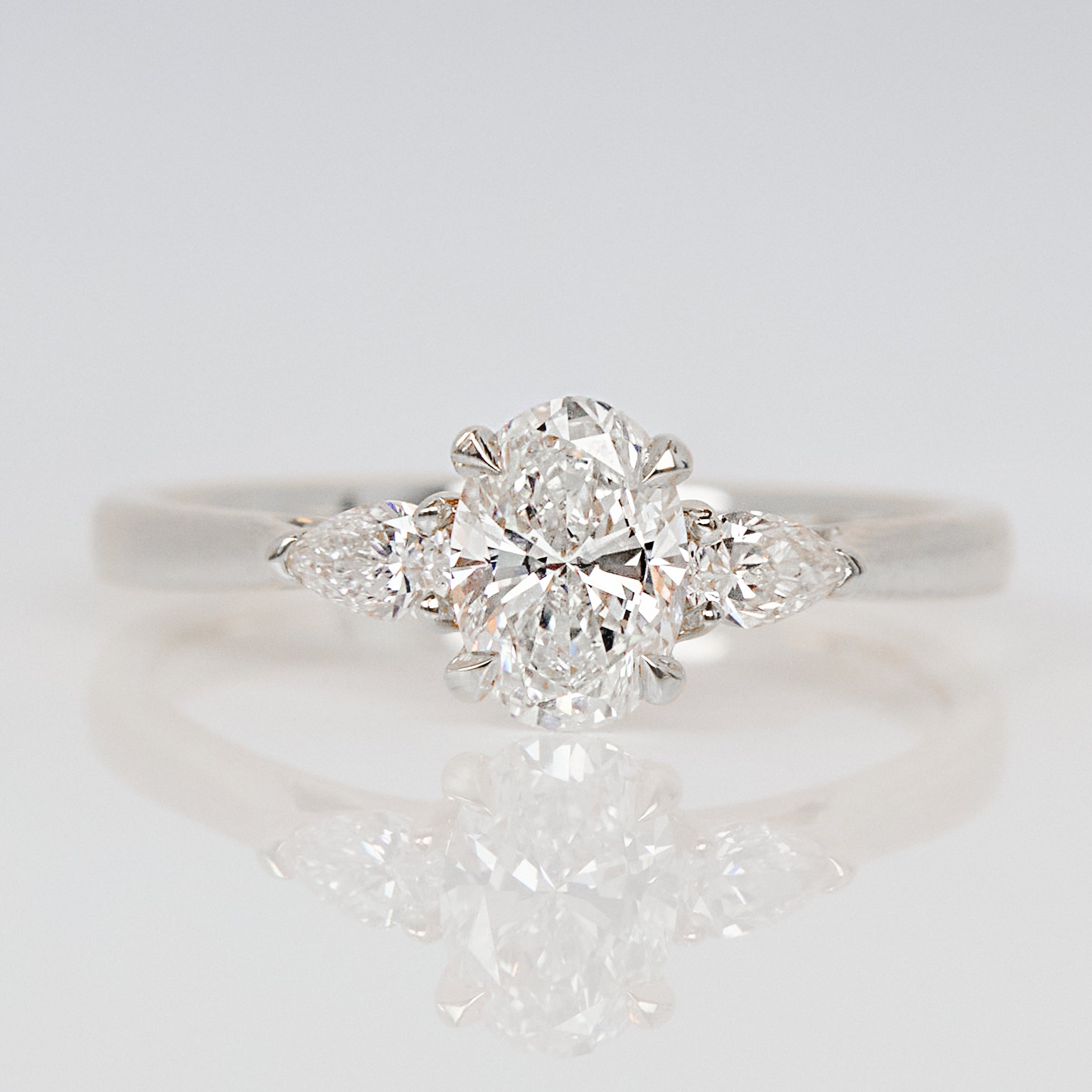 Oval Lab Grown Diamond Engagement Ring
