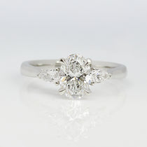  Oval Lab Grown Diamond Engagement Ring UK