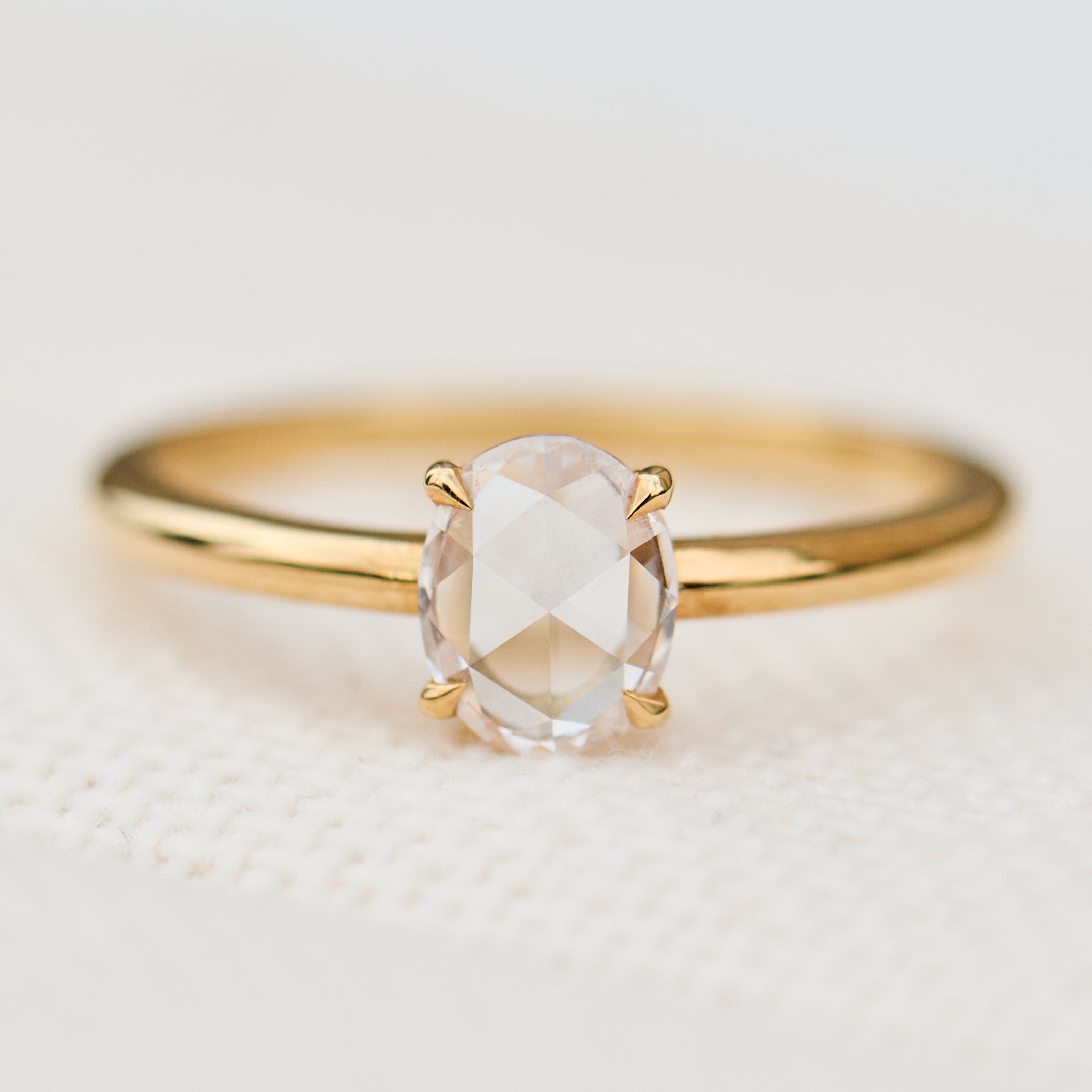 Lab grown diamond ring uk